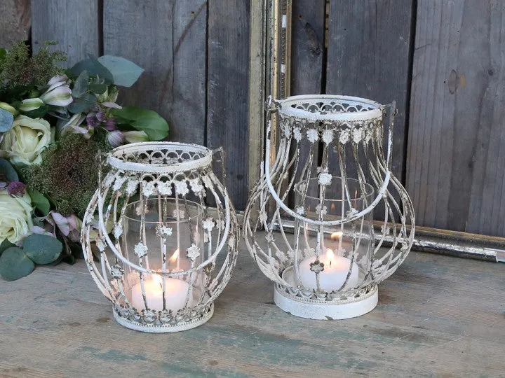 Ljuslykta med blomdekoration H16 / Ø14 cm antik creme 1st REA