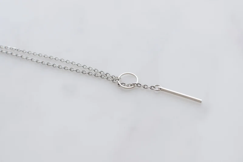 Threader Necklace Closeup
