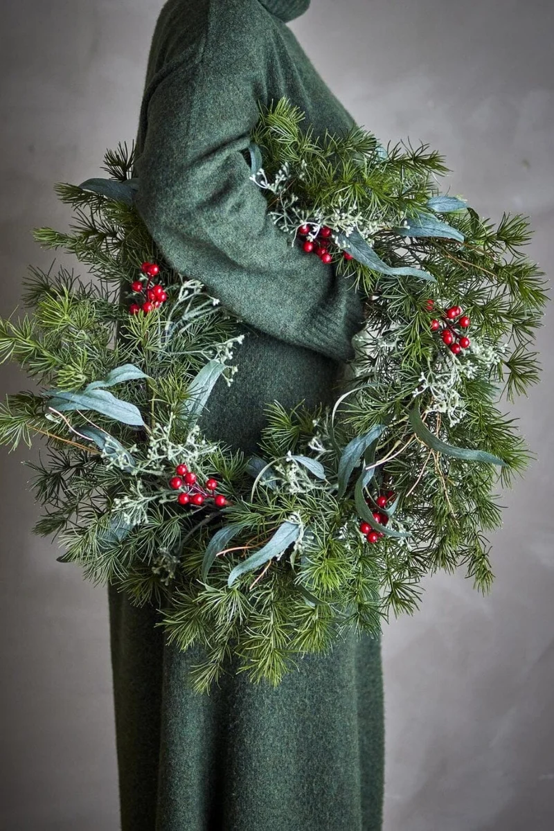 Bloomingville - Pine Krans, Grøn, Kunstige Blomster 82072344 - Green