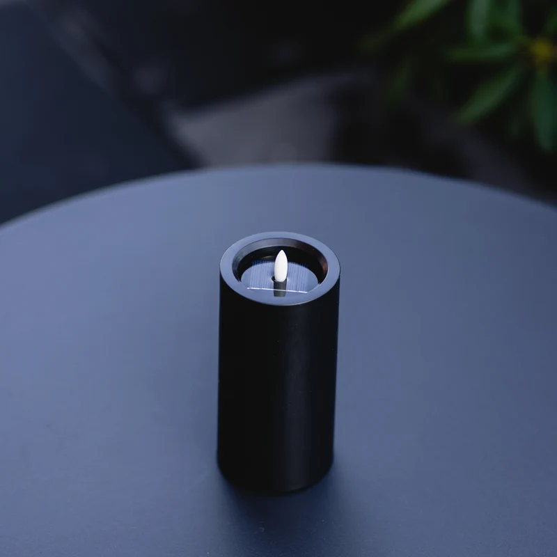 Alba Solar Ø 7.5 x 15 cm Svart