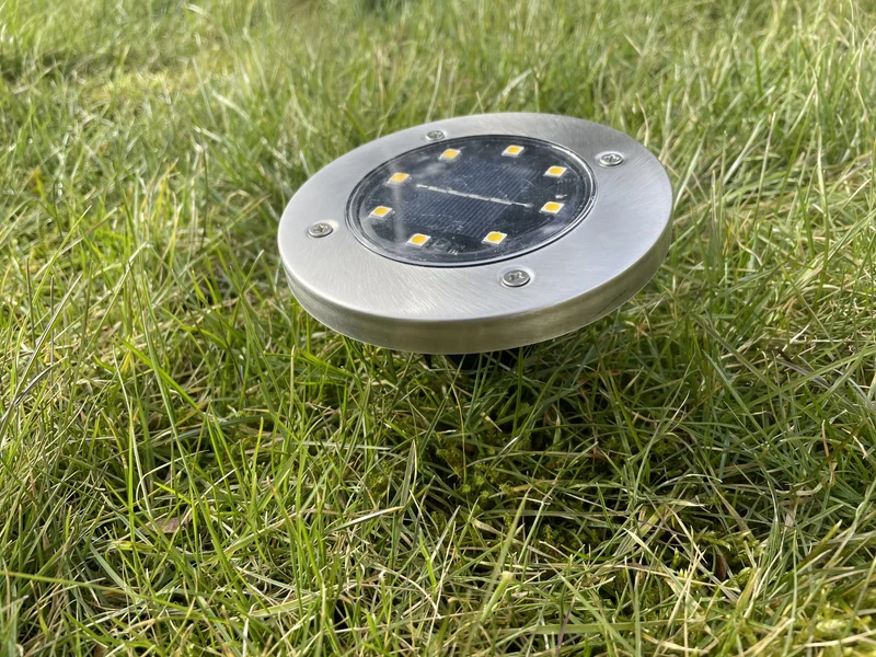 Sofia LED-solcell på spjut 13cm silver