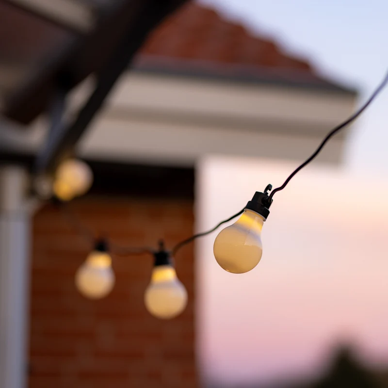 Lea LED-ljuskedja 10 vita glödlampor 5 m