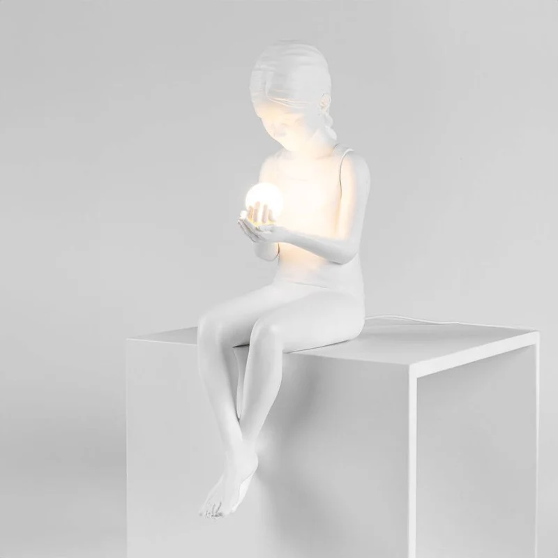 Seletti Innerglow Mini LED-Tischleuchte Mädchen dimmbar
