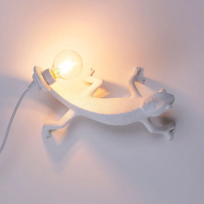 Seletti Chameleon Going Down LED Wandlampe USB Weiß