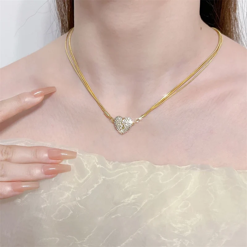 Jewelance™ MagneticHeart 1+1 GRATIS: Elegant Tidlös Design Magnetiskt Hjärta Halsband