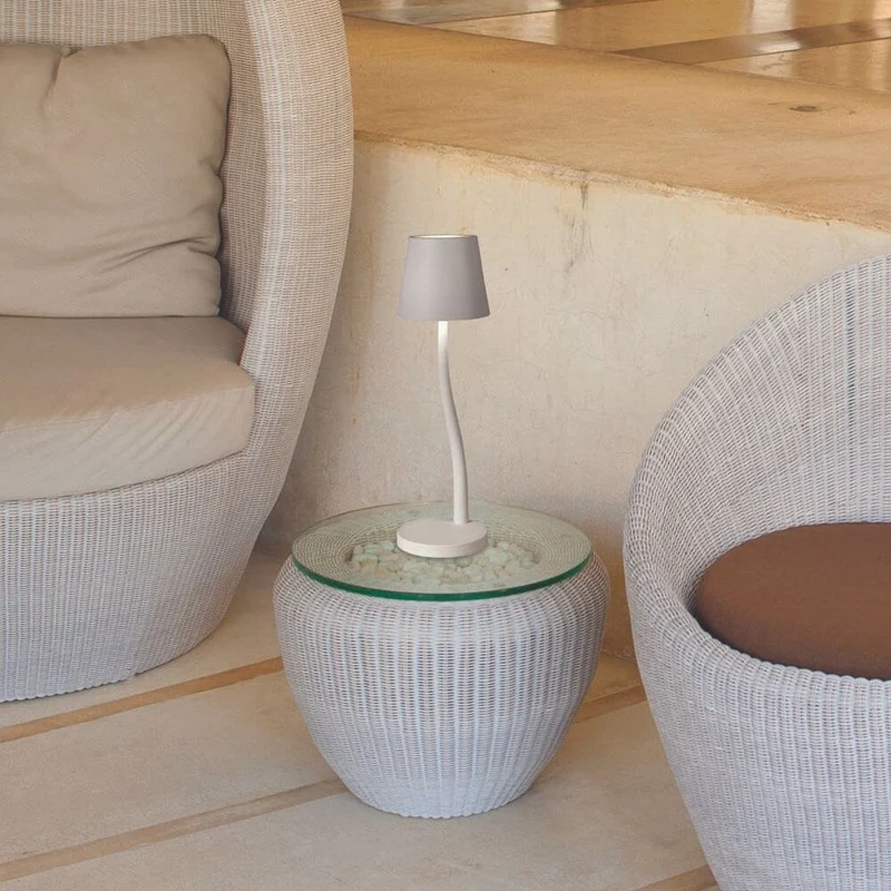 Judy LED Akku-Tischlampe mit Touch-Dimmer IP54