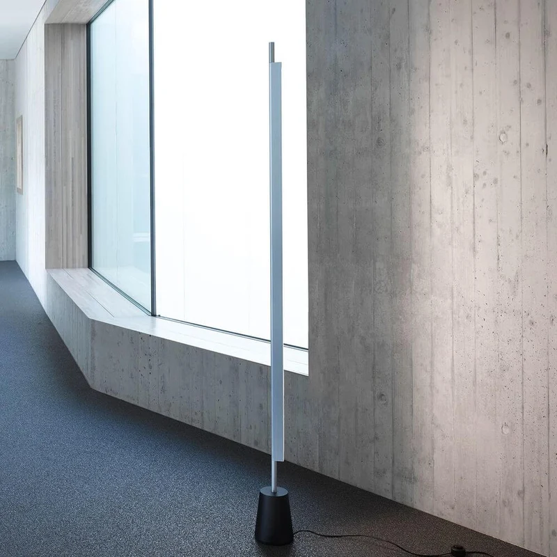 Luceplan Compendium LED Stehlampe (ohne Base) 3000K Schwarz