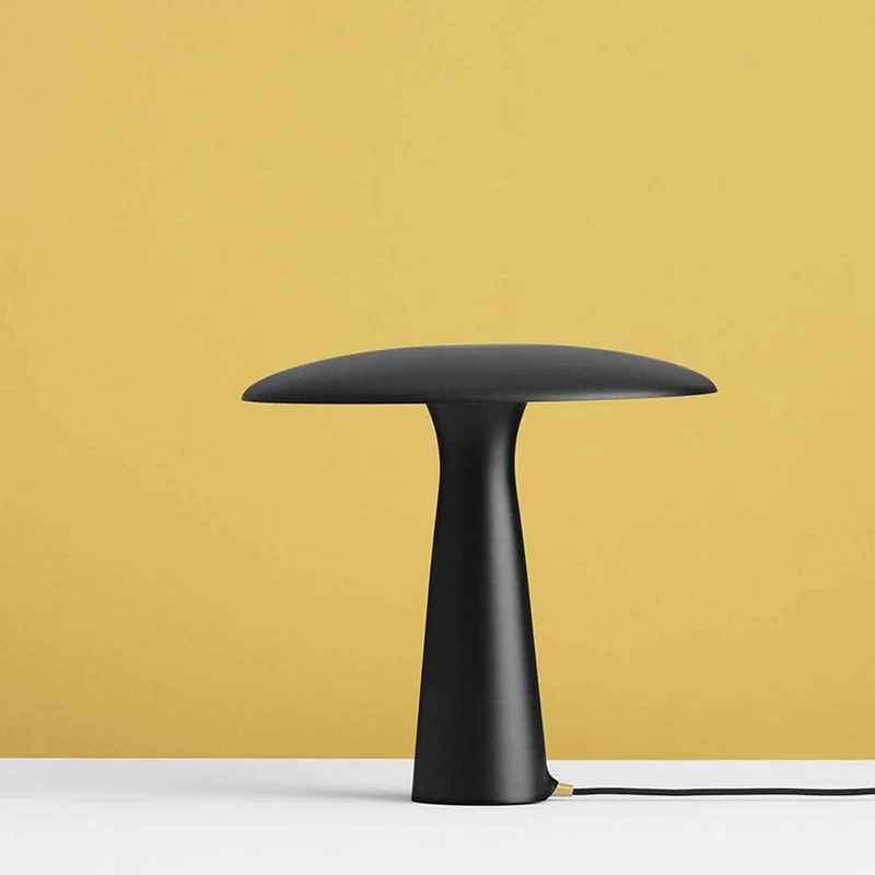 Design Tischlampe Shelter Ø 41cm Schwarz