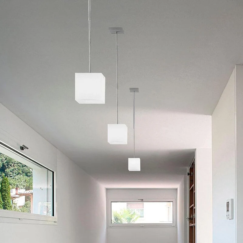 Panzeri Kubik LED-Pendelleuchte mit Würfel