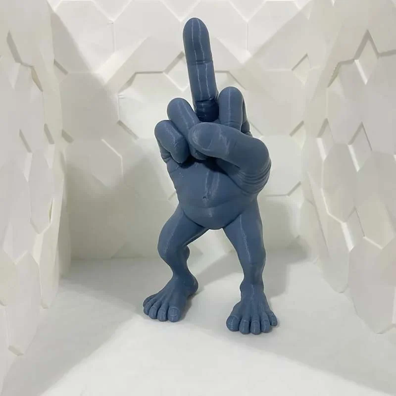 Långfingerfigur med ben i harts - Blå/Grå dekoration