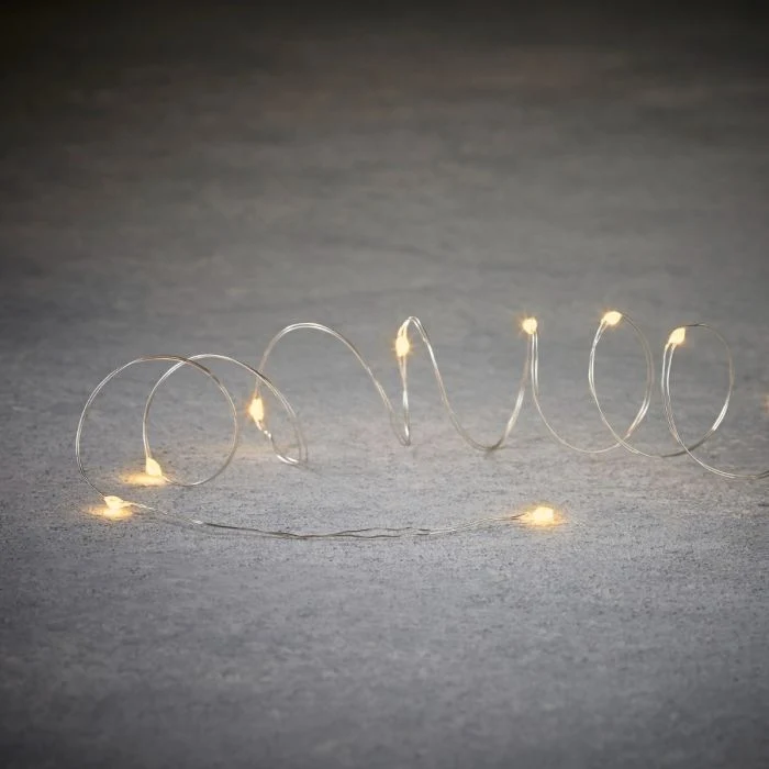 Ljusslinga silverfärgad med 30 varmvita LED-lampor