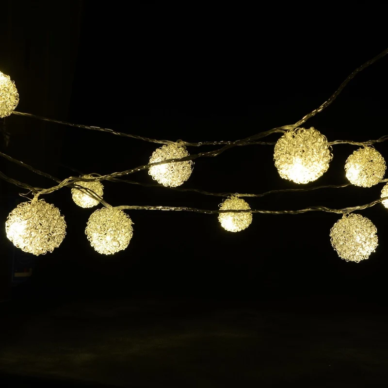 LED-ljuskedja med 20 filterkulor - Silver (3 meter)