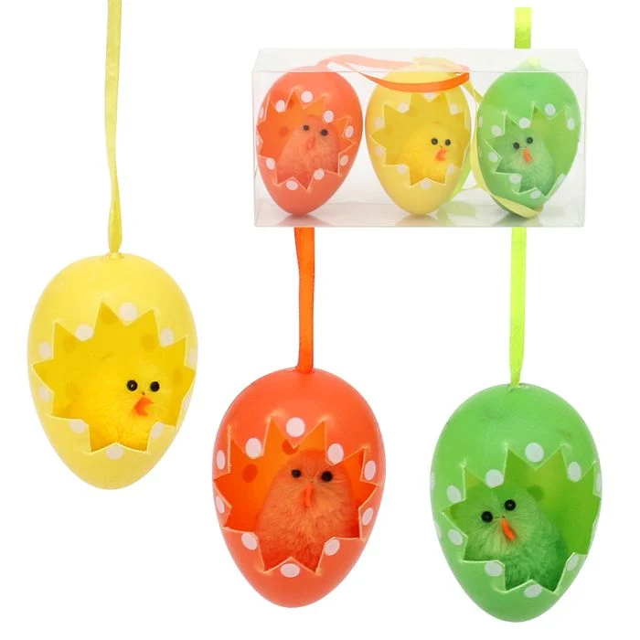 Små påskkycklingar i ägg 3-pack
