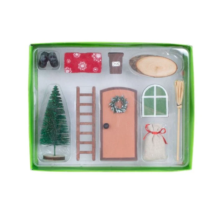 Nissens dörr med tillbehör