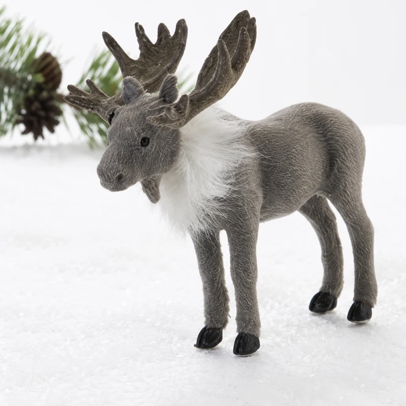 Älg med horn grå och vit