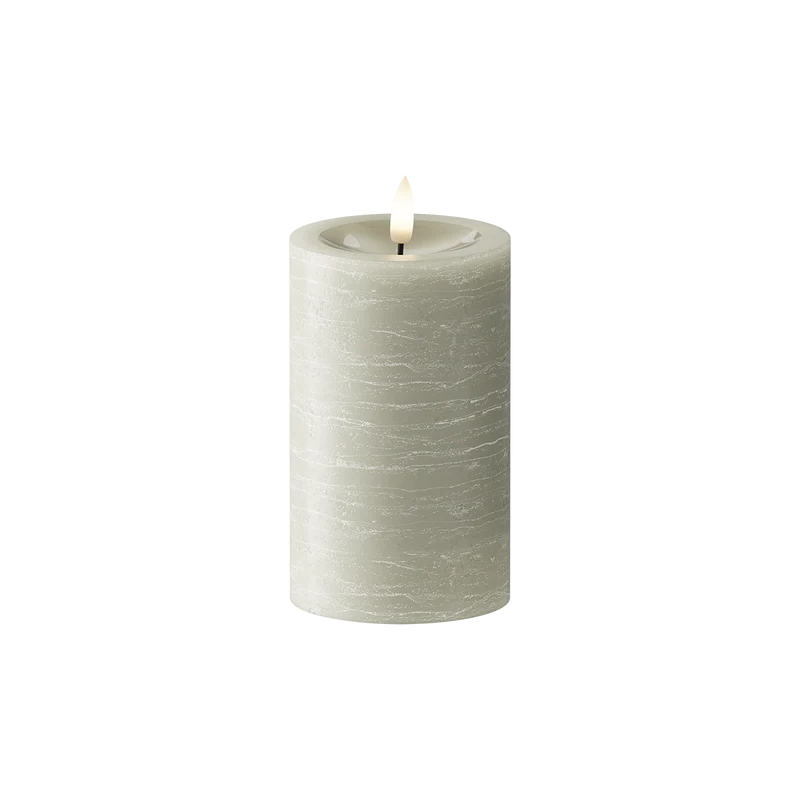 LED Stompkaarsen Ø 7,5 x 12,5 cm Saliegroen