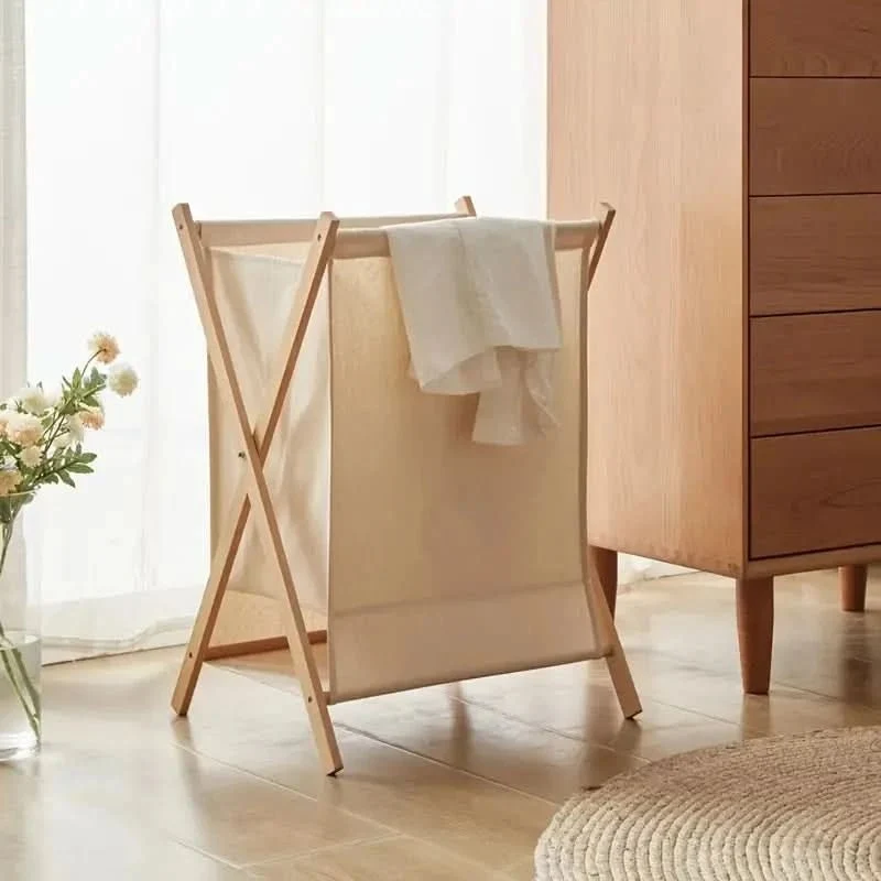 Hopfällbar Tvättkorg i Massivt Trä – Elegant & Platsbesparande